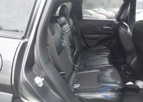 2017 Jeep Cherokee Trailhawk 4X4 z USA, uszkodzony, nr VIN 1C4PJMBB4HW502312